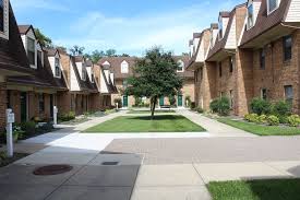 Courthouse square courtyard